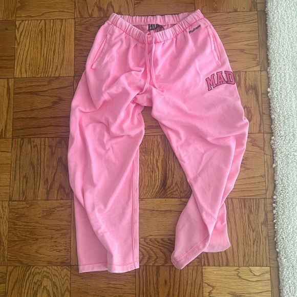 GAP x Madhappy sweatpants NWT - Picture 3 of 3